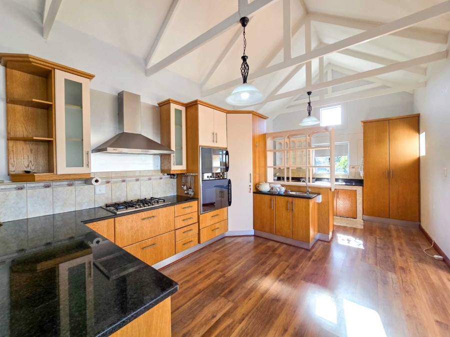 3 Bedroom Property for Sale in Stilbaai Wes Western Cape